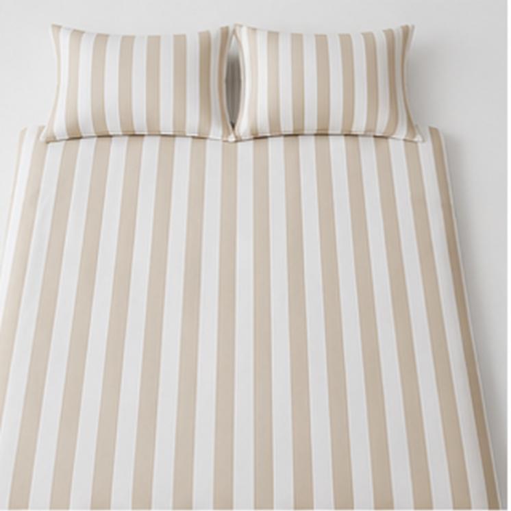 Cappuccino Strip Bed Set